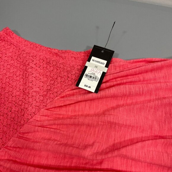 NWT Crown and Ivy Top - Picture 8 of 10